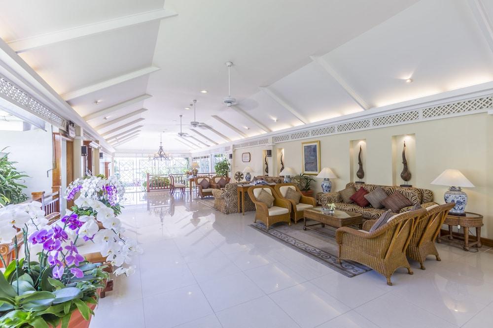 Kantary Bay Phuket 4*